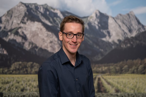 Sandro Camenisch Sandro Camenisch